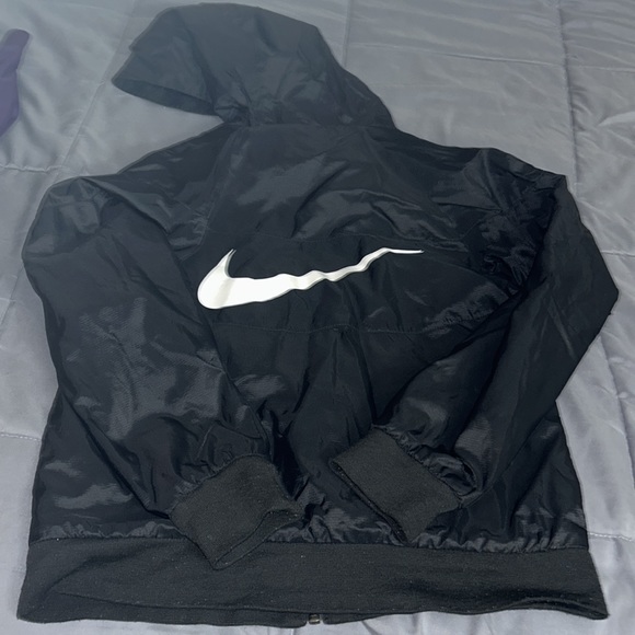 Nike windbreaker jackets sold as bundle or separate - Picture 7 of 7